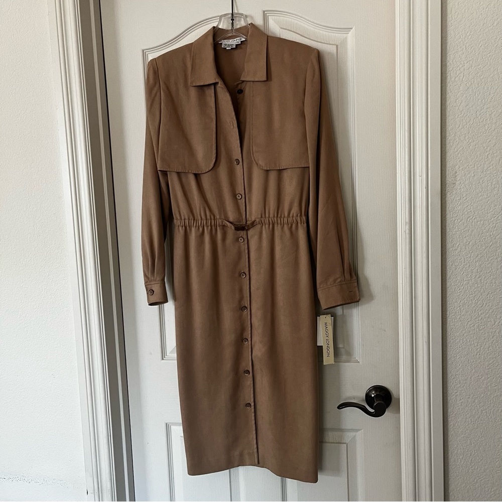 Maggy London Brown Buttoned Tie Front Dress